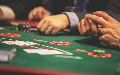 Learn How to Play Baccarat Online: An Advanced Player’s Guide