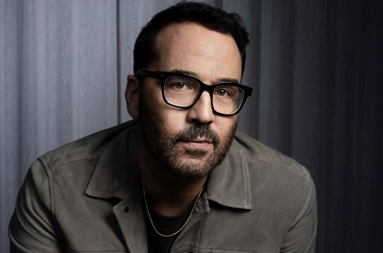 Jeremy Piven’s Contributions to Music and Performing Arts Programs