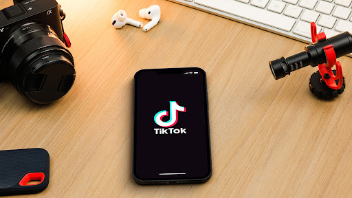 Spotlight on Creativity: Innovative Content from the TikTok Influencer Database